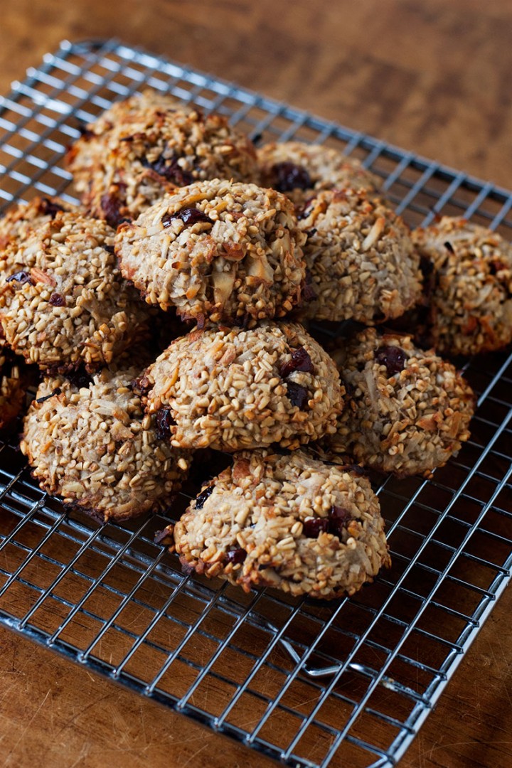 Vegan steel cut oat cakes Bestow Beauty